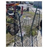 ROLLING METAL OUTDOOR RACK