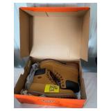 SZ 8 LUGZ BOOTS - APPEAR NEW