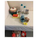 PEPPER Dï¿½COR, PLASTIC FOOD STORAGE, CHRISTMAS