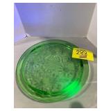 GLOWING GREEN URANIUM GLASS CAKE PLATE