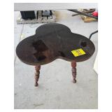 ANTIQUE WOOD CLOVER TABLE