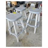 3 PLASTIC STOOLS