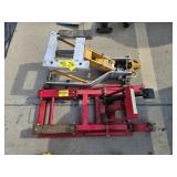 CRAFTSMAN & RED METAL JACKS (NEED POLES OR WORK)