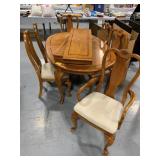 CARVED WOOD DINING ROOM TABLE, 2 LEAVES, 6