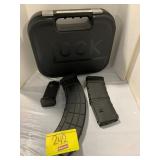 GLOCK CASE, PLASTIC MAGAZINES