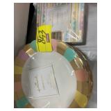 HALLMARK MULTI COLOR PLATES & MATCHING NAPKINS