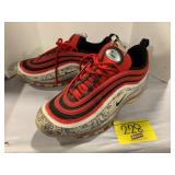 HEAVILY USED SZ 10 DEUCE NIKE SHOES
