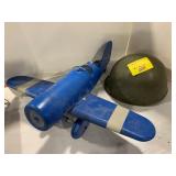 METAL AIRPLANE FIGURE, COMPOSITE MATERIAL