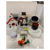 SNOOPY MAKER, MISMATCH CHINA, STACK OF WHITE