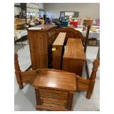 FULL? SIZE BEDROOM SET - BEDFRAME, NIGHT STAND,
