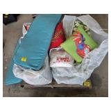 PALLET OF PATIO PILLOWS & CUSHIONS OF ALL KINDS