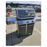 WEBER GENESIS GRILL - NO TANK