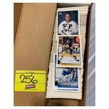 BOX OF VINTAGE HOCKEY CARDS
