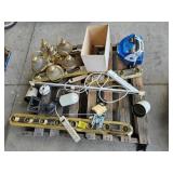 BOOMBOX, BATHROOM LIGHT FIXTURES, OUTDOOR