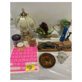 TOUCH LAMP, GLASS SWAN, Dï¿½COR TINS, CAR Dï¿½COR,