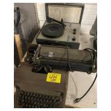 ROYAL TYPEWRITER, PORTABLE RECORD PLAYER FOR 45S