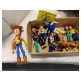 FLAT W/ SCOOBY DOO & TOY STORY FIGURES, ETC
