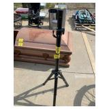 TRIPOD