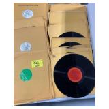GROUP OF LOOSE VINYL RECORDS