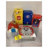 GROUP OF SNOOPY COLLECTIBLES - CLOCK, BASEBALL