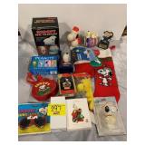 GROUP OF SNOOPY COLLECTIBLES - TELEPHONE,
