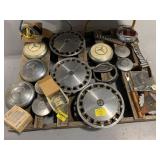 PALLET OF CAR HUBCAPS OF ALL BRANDS, FORD BADGE,