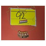 APPROX 20' PENDANT CHAIN STAMPED 1K WITH (6)