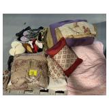 PALLET OF BEDSPREAD, SLIPPERS, SOFT GOODS OF ALL