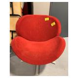 SHELLY RED TULIP/KISS CHAIR