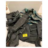 GROUP OF TRAVEL ROLLING BAGS