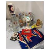 CARDINALS GLASSES, ET CHRACTER GLASSES, CARDINALS