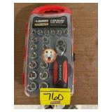 HUSKY STUBBY SOCKET SET