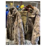 2X & 3X CAMO COATS, MENS 38 CAMO PANTS