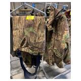 CAMO SUSPENDER PANTS CABELAS SZ44, CABELAS XL