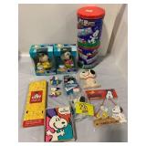 GROUP OF SNOOPY COLLECTIBLES - FIGURINES, Dï¿½COR