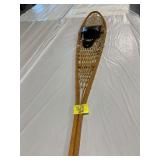 VINTAGE WOODEN SNOWSHOE
