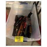 TUB OF KITCHEN CHEF KNIVES, HUNTING KNIVES, XACTO
