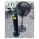 2 OSCILATING FANS