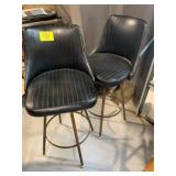 PAIR OF BLACK VINYL BARSTOOLS