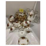 SET OF OLD COUNTRY ROSE ROYAL ALBERT CHINA,