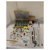 GROUP OF COSTUME JEWELRY