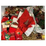 GROUP OF CHRISTMAS Dï¿½COR