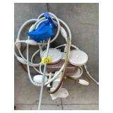POOL SCRUBBER & ROBOT