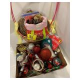 GROUP OF CHRISTMAS Dï¿½COR