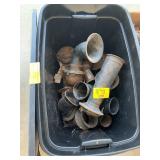 TOTE OF ANTIQUE AUTO HORNS