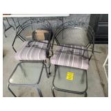 2 METAL OUTDOOR CHAIRS, 2 GLASS-TOP OUTDOOR END