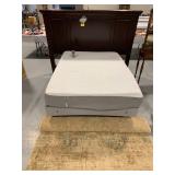 AREA RUG, KING SIZE HEADBOARD, FULL? SIZE