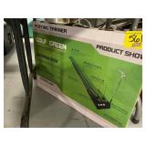 GOLF GREEN PUTTING TRAINER