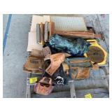 LEATHER TOOL BELTS, BLADE CADDY W/ BLADE,