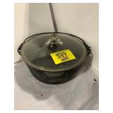 UNMARKED CAST IRON DUTCH OVEN W/ PYREX GLASS LID